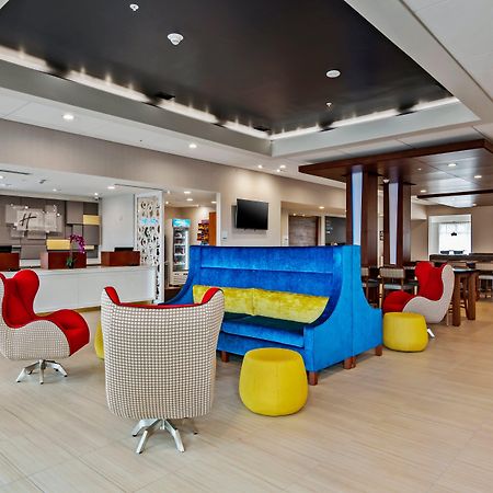 Holiday Inn Express & Suites Orlando- Lake Buena Vista By Ihg Exteriör bild